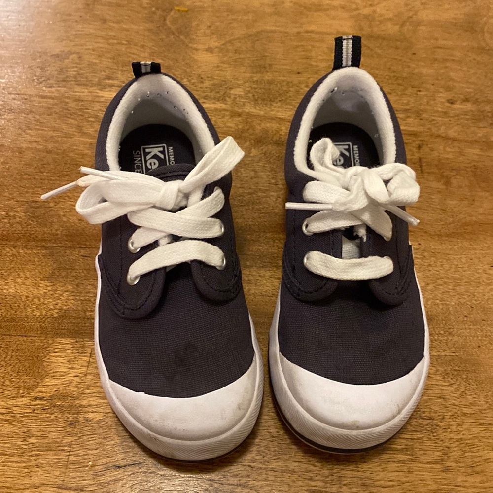 Keds navy and white Graham sneaker